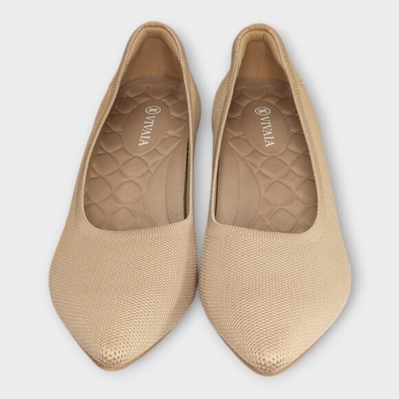 Womens Vivaia Beige Chunky Heel Pointed Toe Size EU 41 US 9.5 - Picture 2 of 11
